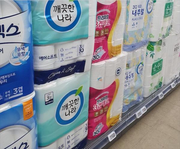 【コラム】食卓には、トイレットペーパーを　韓国