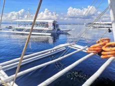 【美しい海を満喫】フィリピン・セブ州マクタン島から、バンガーボートでアイランドホッピング！