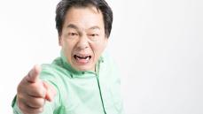 年金〈月7万円〉の78歳母だったが「驚愕の老人ホーム請求額」に52歳長男、絶句。完全無視の弟妹に「ふざけるな！」と怒り