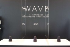 LINEのAI「Clova」搭載のスマートスピーカー「WAVE」がついに登場！