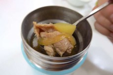 パパ料理研究家イチオシの「真空断熱スープジャー」でほったらかし肉じゃがを作ってみた