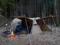 カマボコテントなら快適なソロキャンプを実現できますよ！