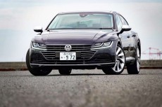 欲張りなクルマです！優雅で速くて、しかも使えるVW「アルテオン」エレガンス