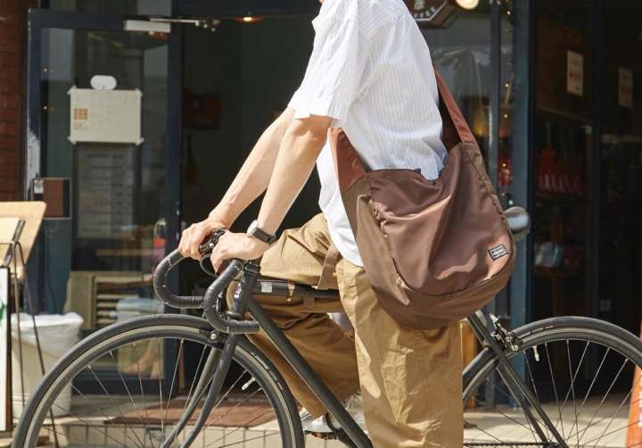 PORTERが手掛ける猿田彦珈琲エコバッグはコーヒー豆型ポーチ付き