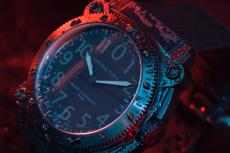 時間を逆行する注目映画『TENET』の鍵となるハミルトンの腕時計