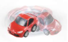 あの頃遊んだ「チョロQ」がモーターで動く！引っ張る回数で走り方も