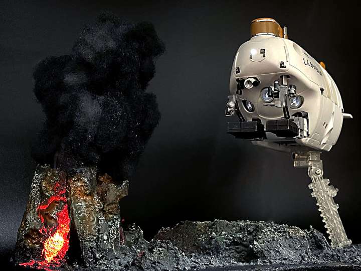 深海底で試料を採取する「しんかい6500」のジオラマが完成