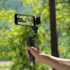 DJIの新型スタビライザー「Osmo Mobile 6」で進化するスマホのカメラをフル活用！