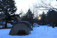 冬期クローズするキャンプ場の運営者は、冬の間なにをしているのか