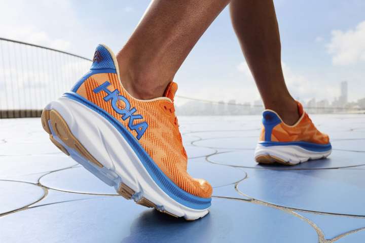 HOKAの「CLIFTON 9」は軽さとクッション性がアップ！より快適に