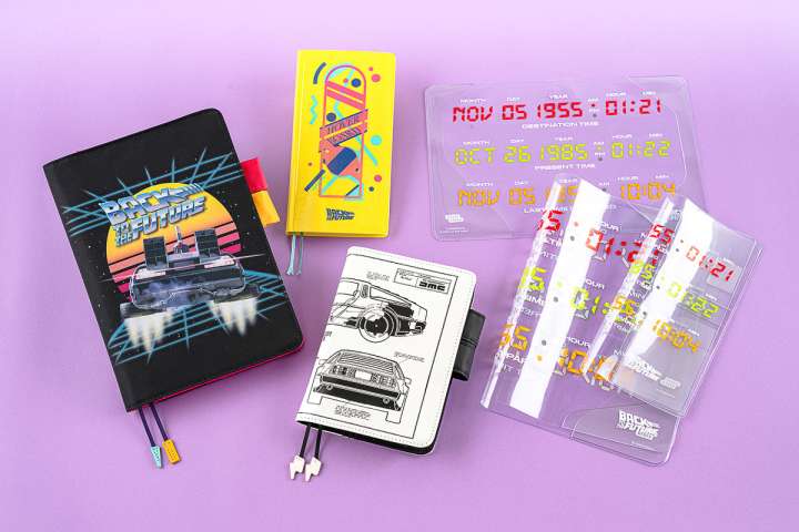 ほぼ日手帳カバー　Back to the Future バック・トゥ・ザ・フューチャー』×ほぼ日手帳のデザインが