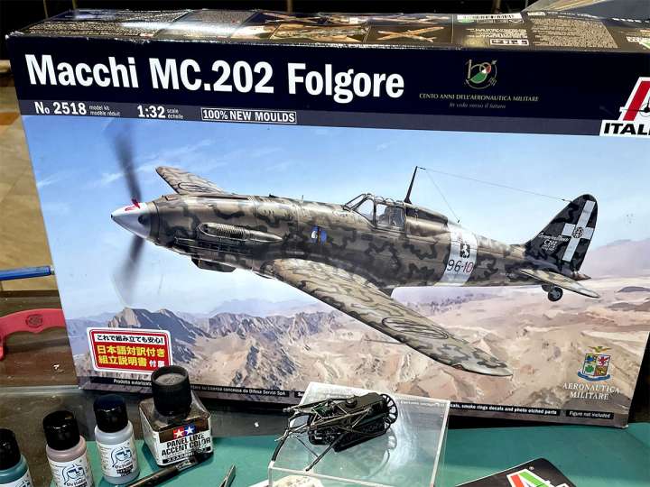 第二次大戦期に活躍したイタリア空軍の傑作戦闘機を作る！【達人のプラモ術＜マッキ MC.202フォルゴーレ＞】｜Infoseekニュース