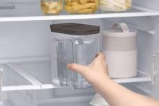 冷水筒は冷蔵庫の扉って誰が決めたの？小さめサイズを棚に置くのもアリだよね