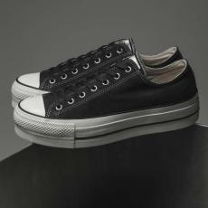 大人も履きたくなる厚底。トレンド感とシンプルさがちょうどいいCONVERSE×BIOTOPの「オールスター」