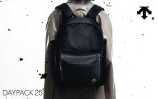 シンプルゆえに使いやすい！デサント新バッグシリーズは日常から旅まで