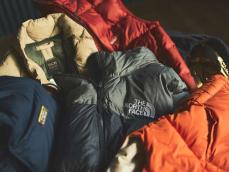 インでもアウトでも活躍。むしろ袖なしがちょうどいい、ダウンベストの着こなし正解例6選