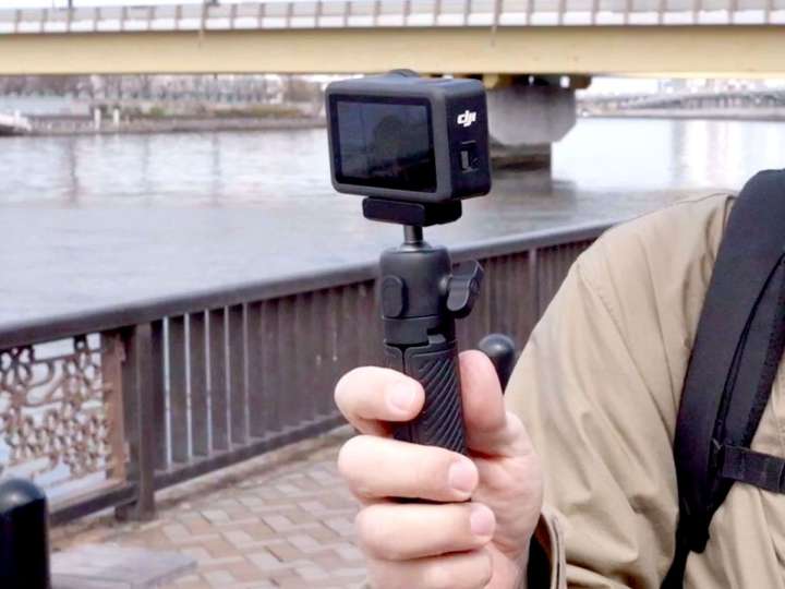 DJI OM5 YouTubeでVLOG撮影に最適 大抵いらない】Vlog撮影にスマホ用ジンバルは必要なのか？【DJI OM5