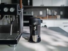 プロ御用達コーヒーグラインダー「Mahlkonig」から家庭向けモデルが