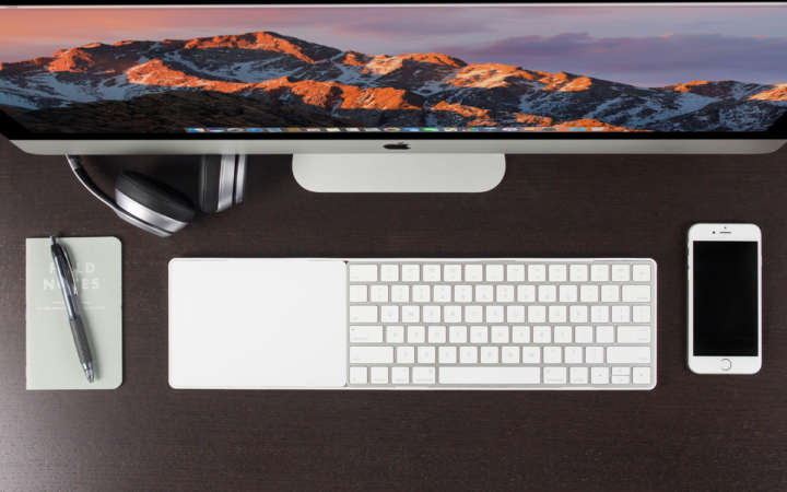 まるでApple純正品！Trackpad 2とキーボードを美しく連結できます