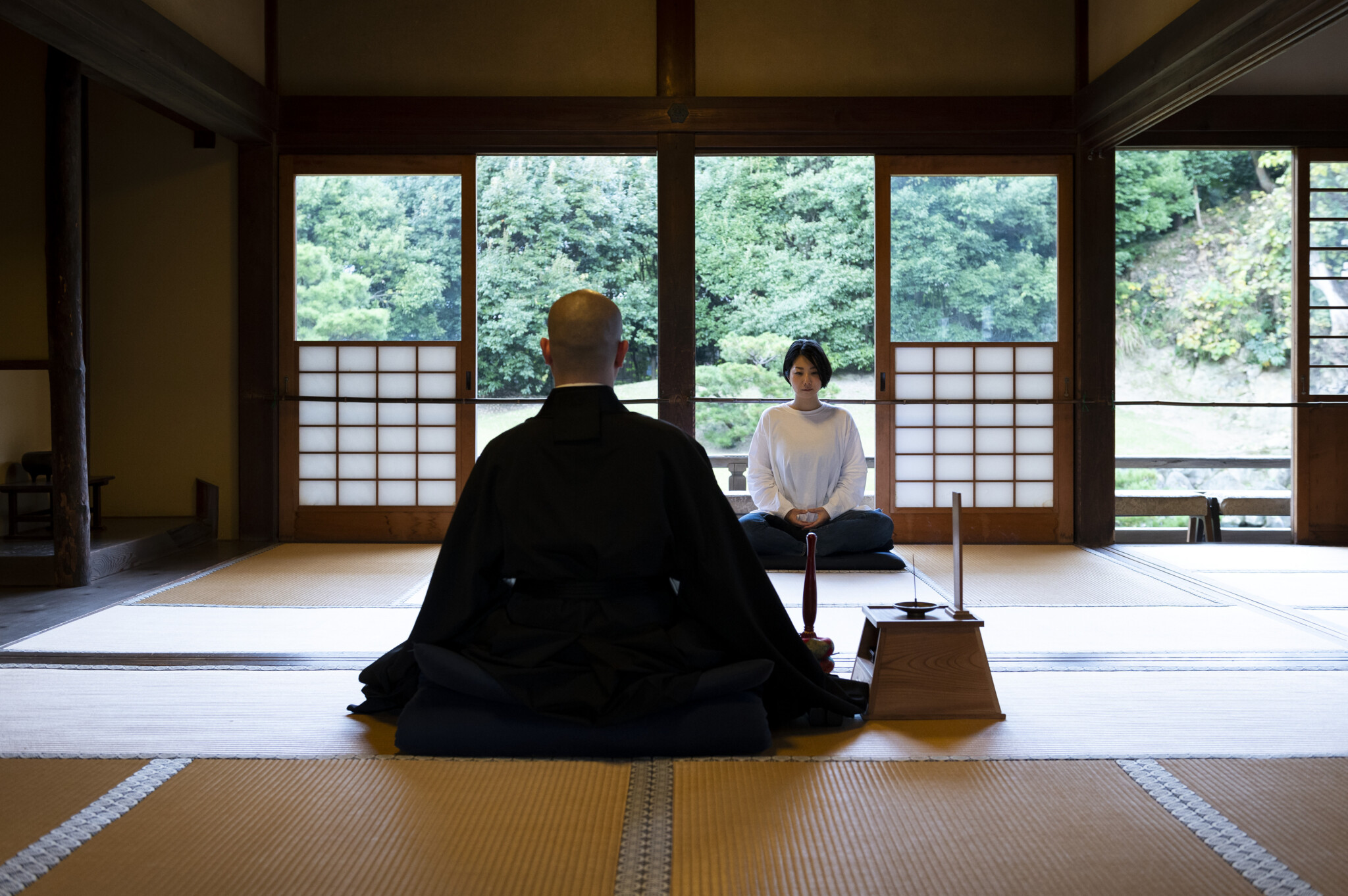【鎌倉】お寺で体験したい4つのこと。自分を見つめ直し、心も体もリラックスしよう。／写仏・坐禅・御詠歌・写経