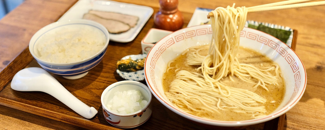 栗を使ったラーメンも！〈炭火焼濃厚中華そば奥倫道〉が芝大門にオープン。