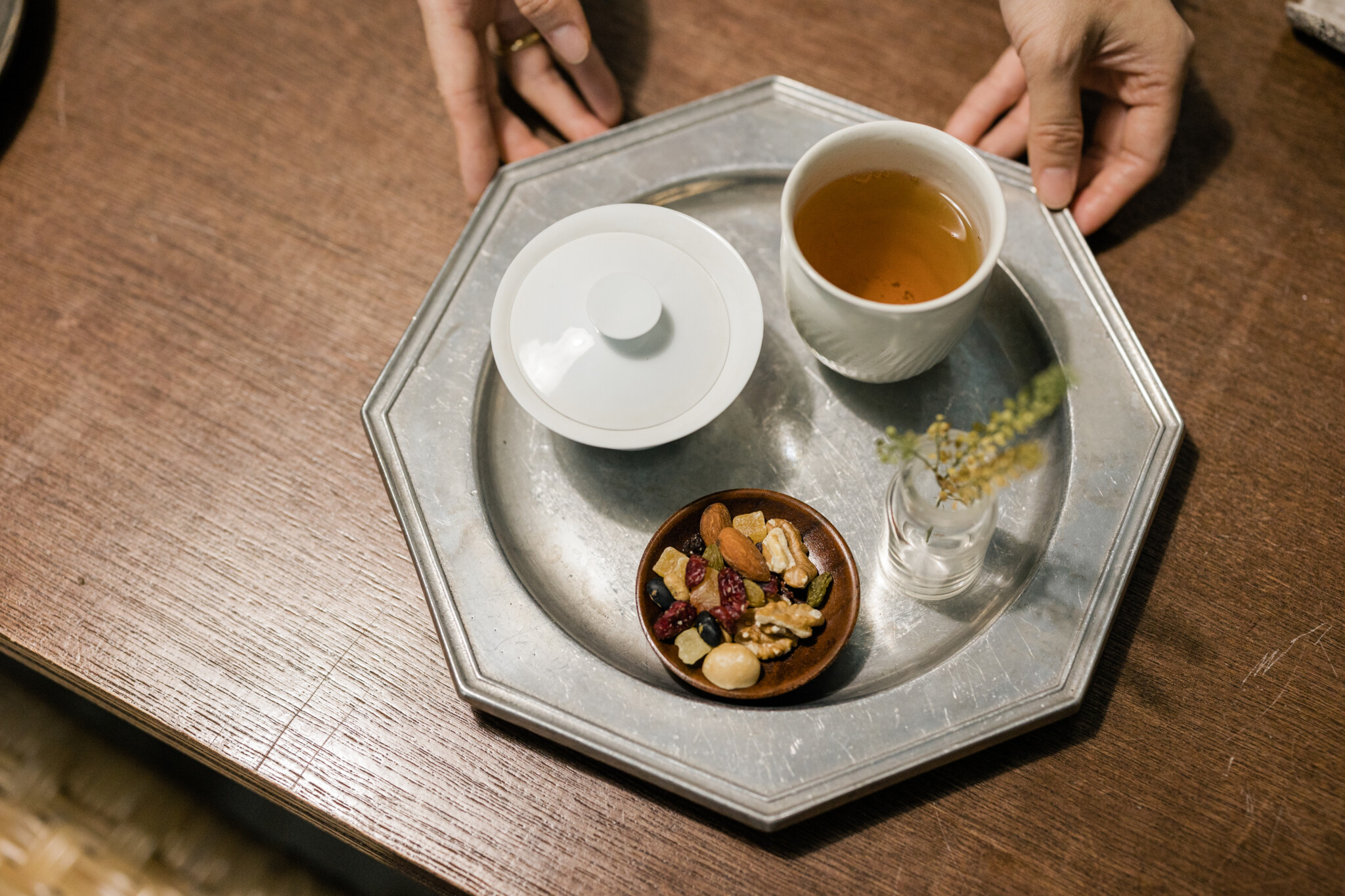 プリンと合わせて。【台北】モダンな台湾茶カフェ〈清山寶珠茶廳〉でいただく伝統茶。
