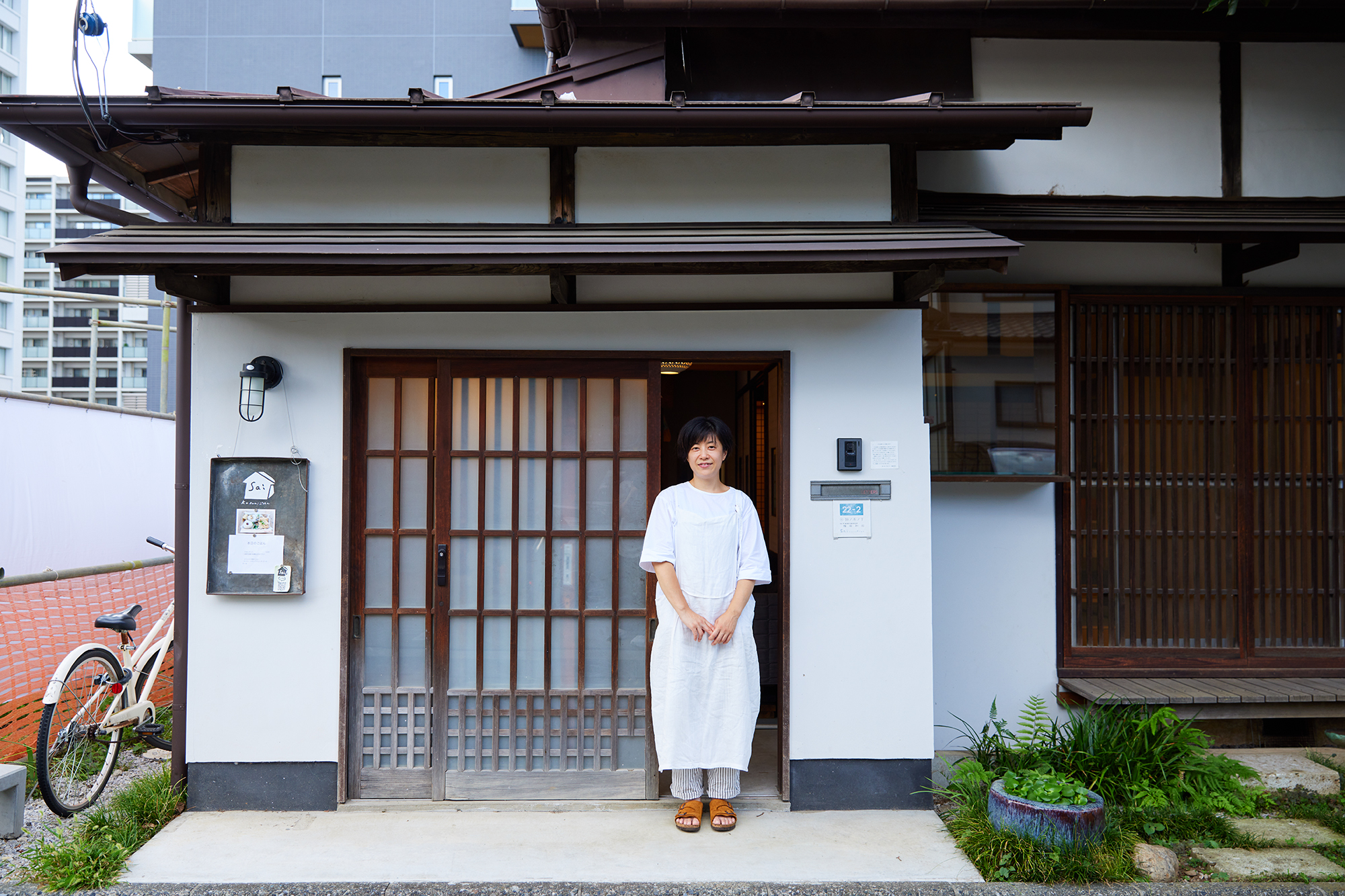 毎日食べたい、野菜たっぷりの〈sai kasumiごはん〉。誰もがよろこぶやさしいごはんで、おなかも心もまんぷくに。