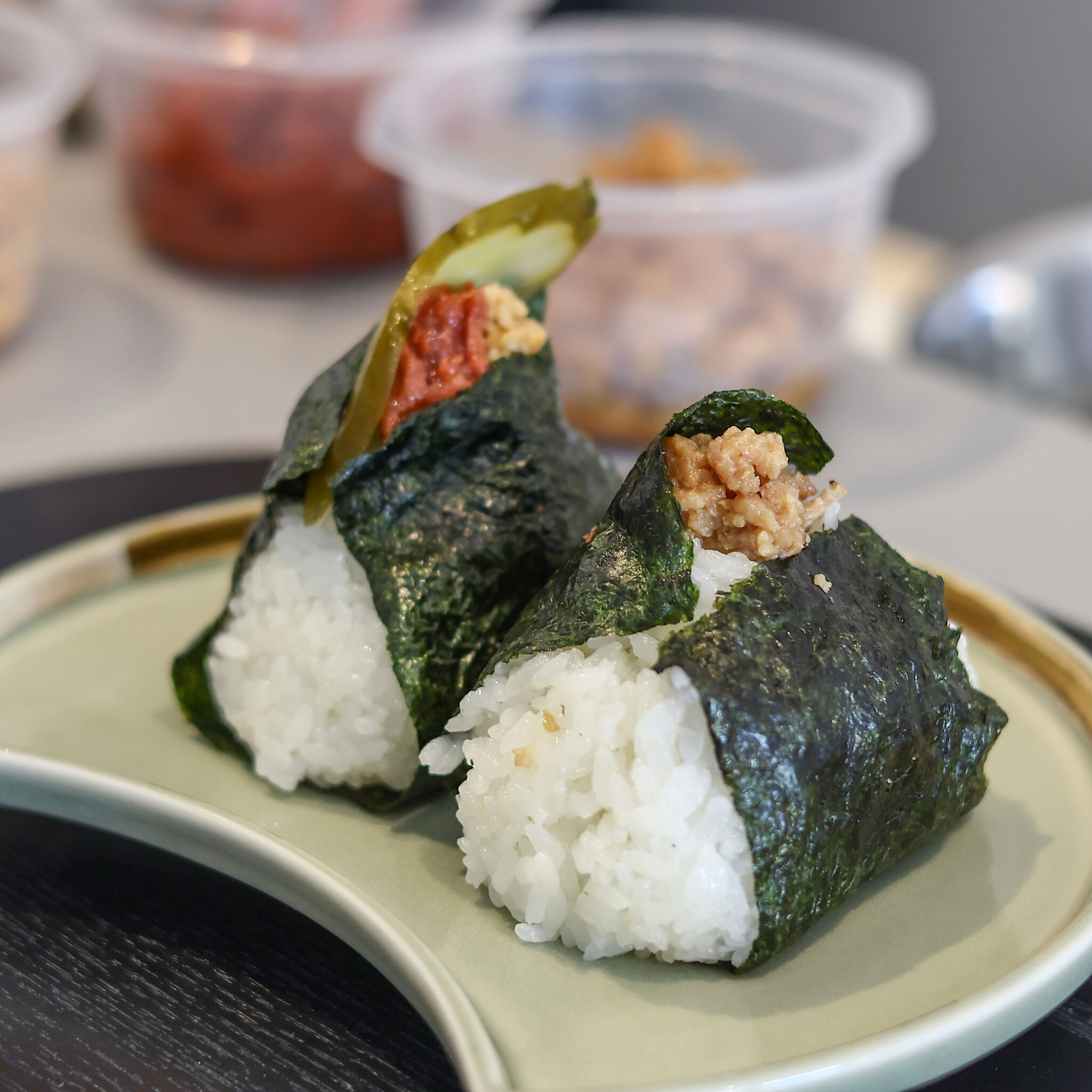 京都散歩の腹ごしらえにもってこいな、おむすび専門店！〈京都ぎをん おむすび屋 さんかく〉。／インスタグラマーきょんさん ～カフェノハナシ in KYOTO〜