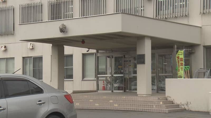 札幌駅で交際中の男女がもめて…女性の定期券を奪い、右手をつかむ　20歳の男を逮捕「間違いありません」と容疑認める　札幌市