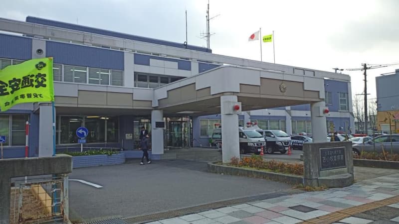 「土場から鉄板が盗まれた」鉄板44枚900万円相当を盗み男2人を逮捕　現場の重機を勝手に使用…約70トン分の鉄板を大型車両に積み込む　北海道恵庭市