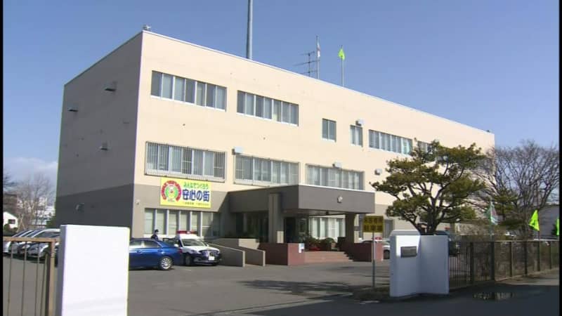 札幌市内のホテルから新千歳空港まで２万5000円「白タク行為」で逮捕の37歳中国人の男「間違いない」中国人観光客２人とSNSで連絡