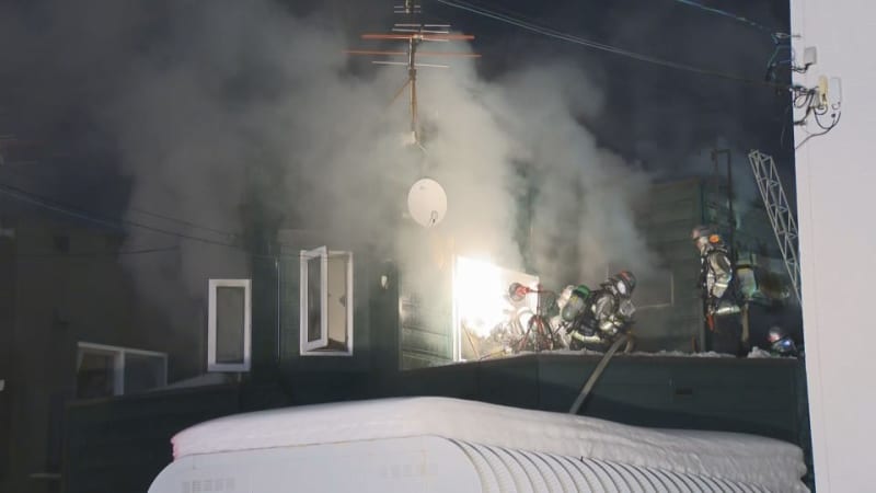 ＜速報＞札幌市北区で火事　住宅の内部が炎上中　けが人の有無は不明