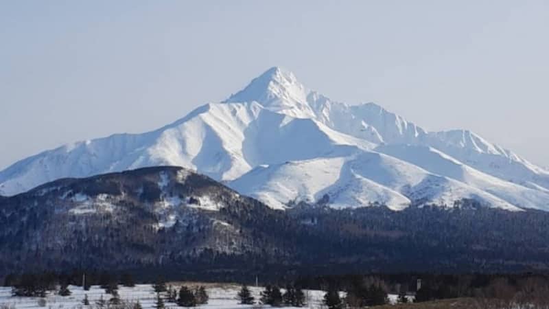 【利尻山バックカントリー雪崩3人死傷】ツアー主催会社社長と男性ガイドを業務上過失致死傷容疑で書類送検　北海道警