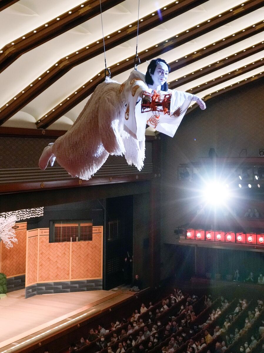 市川團十郎、７月歌舞伎座初日「星合世十三團」５年ぶり再演で１３役早替わり＆相関図を用いてあらすじ解説