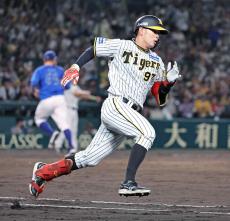 【阪神】野口恭佑がうれしいプロ初安打　育成出身２年目外野手が節目の一打