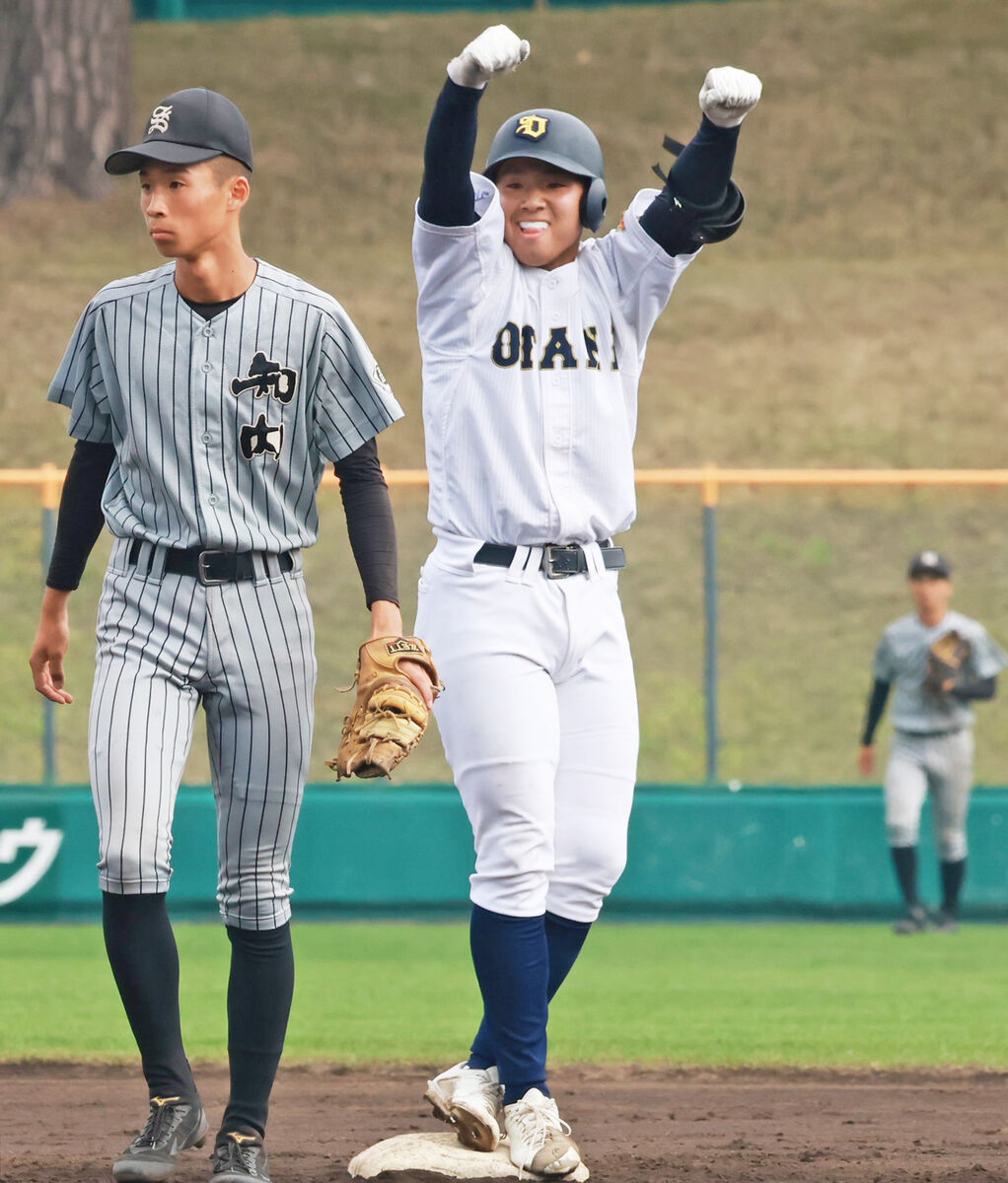 【高校野球】札幌大谷１０得点で知内に勝利…１番・菊地賢大左翼手が２安打２打点「次も肉をたくさん食べて、小熊投手を打ちます」