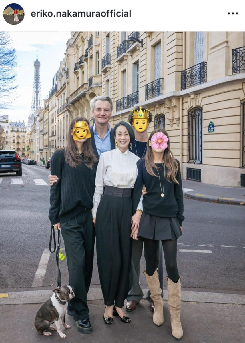 パリ在住中村江里子アナ、スタイル抜群な家族ショット公開！「本当に素敵」「スラーっとしてる」と反響