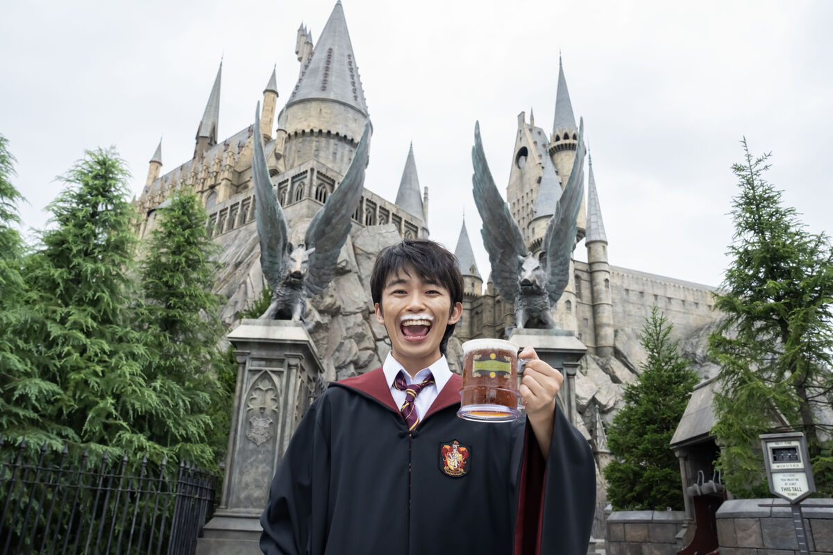 ２２歳・加藤清史郎がＵＳＪ「ハリー・ポッター」開業１０周年を祝い「自分の魔法史を塗り替えていきたい」