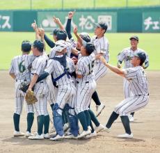 【高校野球】鶴岡東　控え選手も一丸でつかんだ２年ぶりの甲子園切符…目指すは先輩超えの８強以上