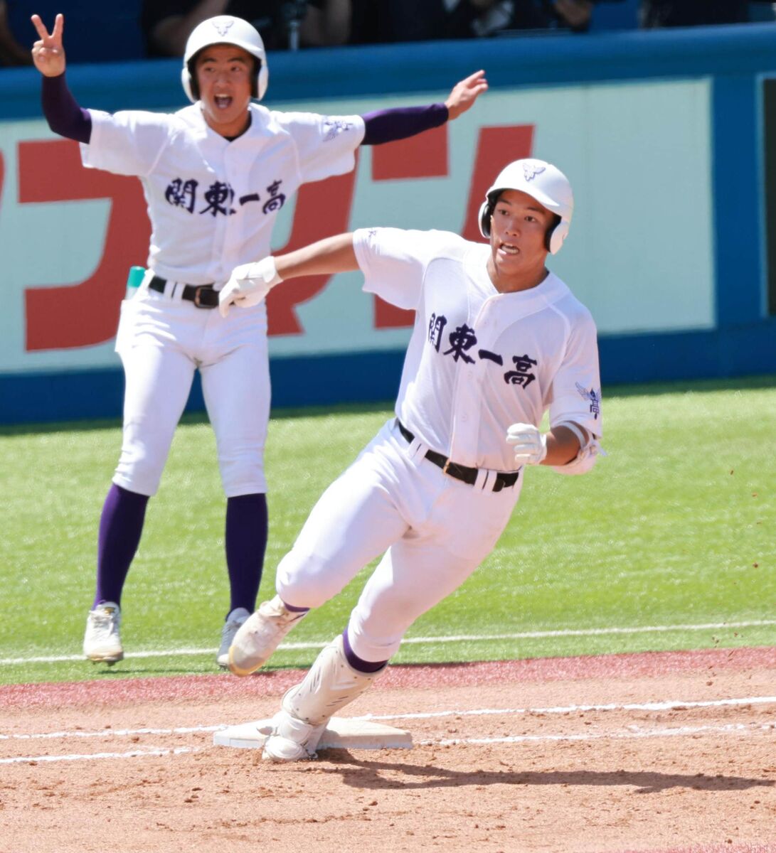 【高校野球】関東第一が４点リード　プロ注目・高橋徹平主将の一打で２点追加