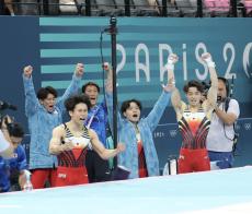 【パリ五輪】体操ニッポンが男子団体で５種目目の平行棒で２位に浮上　残すは最終種目の鉄棒