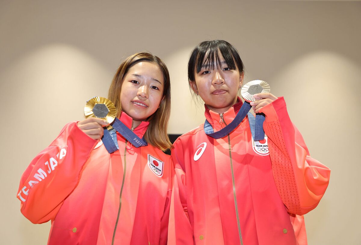 スケボー金メダルの１４歳・吉沢恋、現地で左足首捻挫も恵みの雨「運があった」…パリ五輪から帰国