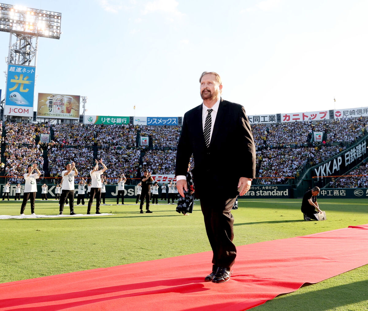 【阪神】サプライズゲストのバース氏「阪神タイガースファンは世界一」　藤川球児氏、巨人ＯＢ・上原浩治氏も