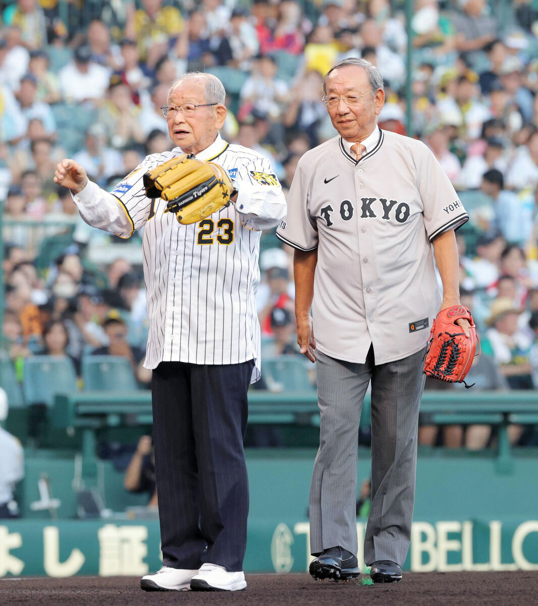 【阪神】吉田義男氏と堀内恒夫氏が始球式に登場して聖地１００周年を彩る、吉田氏「甲子園は私の人生」