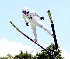 スキージャンプ　“じゃない方”佐藤慧一が宮の森で初タイトル、札幌サマー３連戦で好発進！