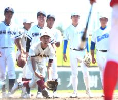 【高校野球】富山県強化練習会に１４校、２００人が参加…トヨタ自動車など社会人の強豪チームが指導