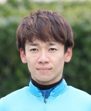 松山弘平騎手が新潟から札幌へ予定していた移動ができず、札幌７Ｒのカフェノワールは西村淳也騎手に乗り替わり