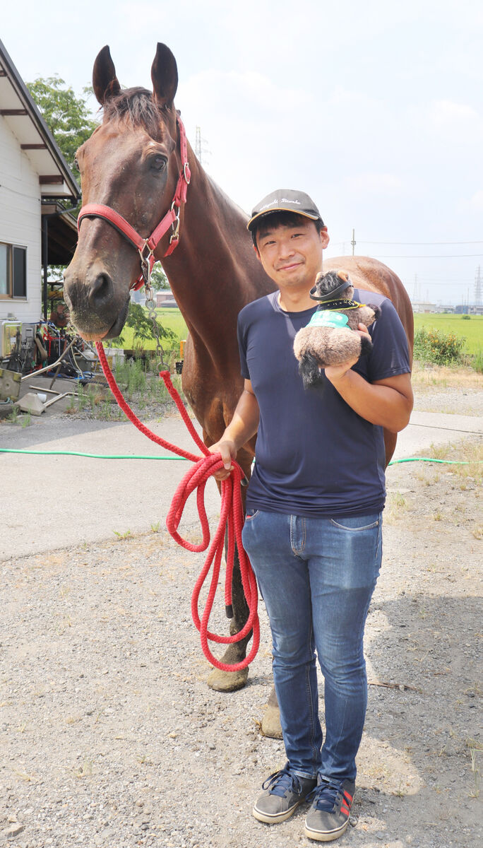 小倉記念を唯一連覇したメイショウカイドウは現在、滋賀県で余生　滋賀や京都のお祭りに年１５回「出演」する人気者