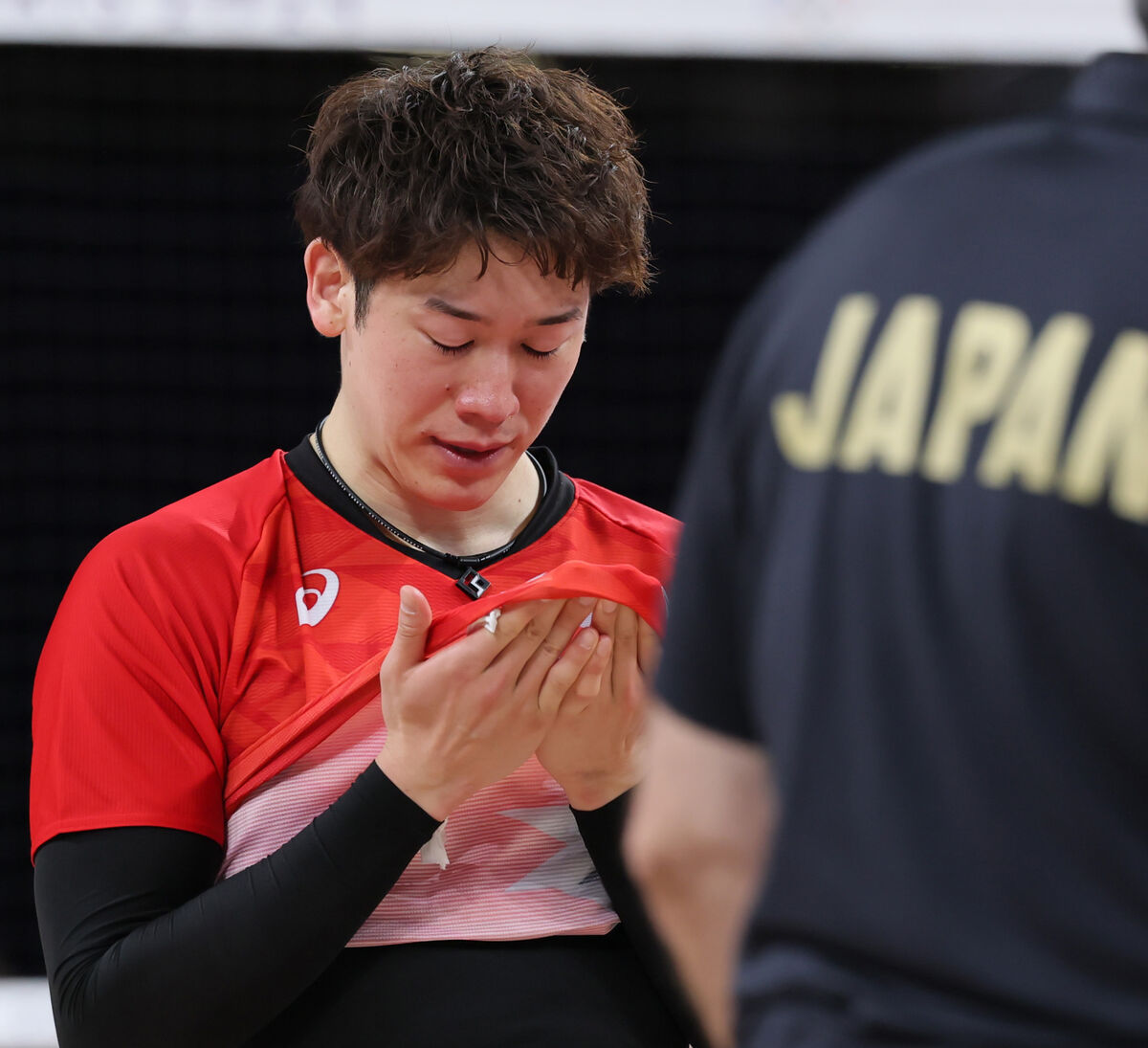 バレー男子　日本代表主将の石川祐希「みんなに申し訳ない」　４年後は「まだ考えていない」…パリ五輪