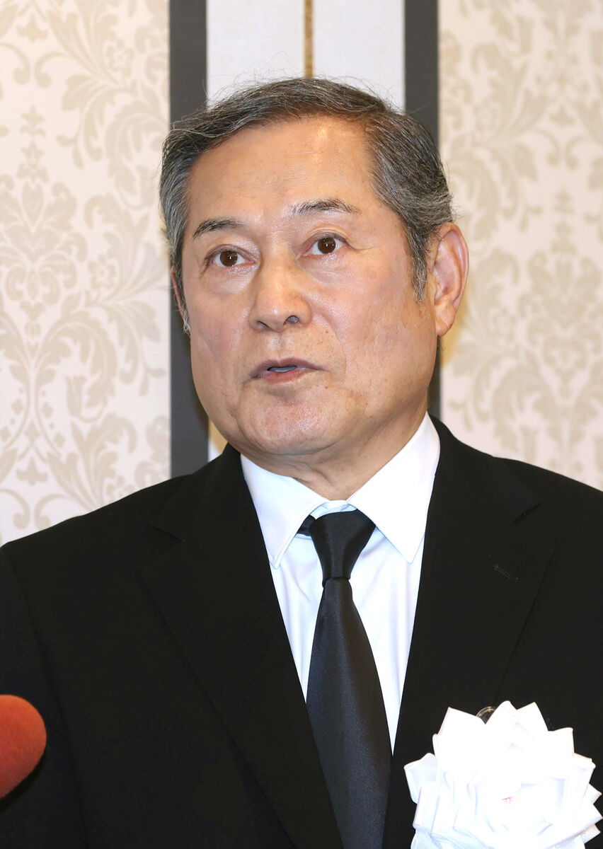 松平健、マツケンサンバ最初は恥ずかしかった　真島茂樹さんお別れの会に参列「彼の業績はすごい」